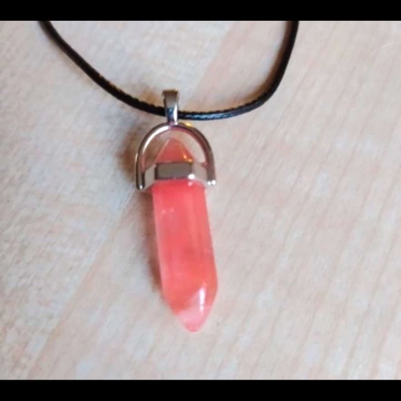 ‼️RELISTED‼️ Rose Quartz Crystal Silver Leather Necklace - Picture 7 of 14